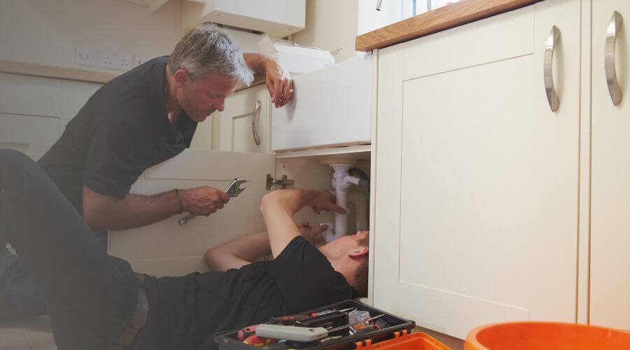 Professional burst pipe repair services in Ocklawaha, FL
